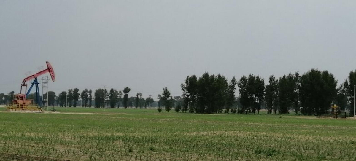 中國石油吉林油田注入與驅油.jpg